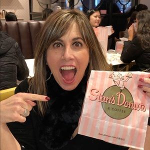 Meet your Posher, Elena